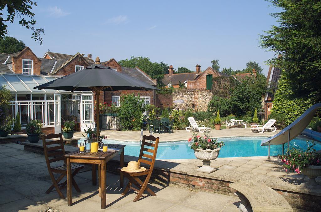 The Old Rectory Restaurant With Rooms Thorpe St Andrew Fasiliteter bilde